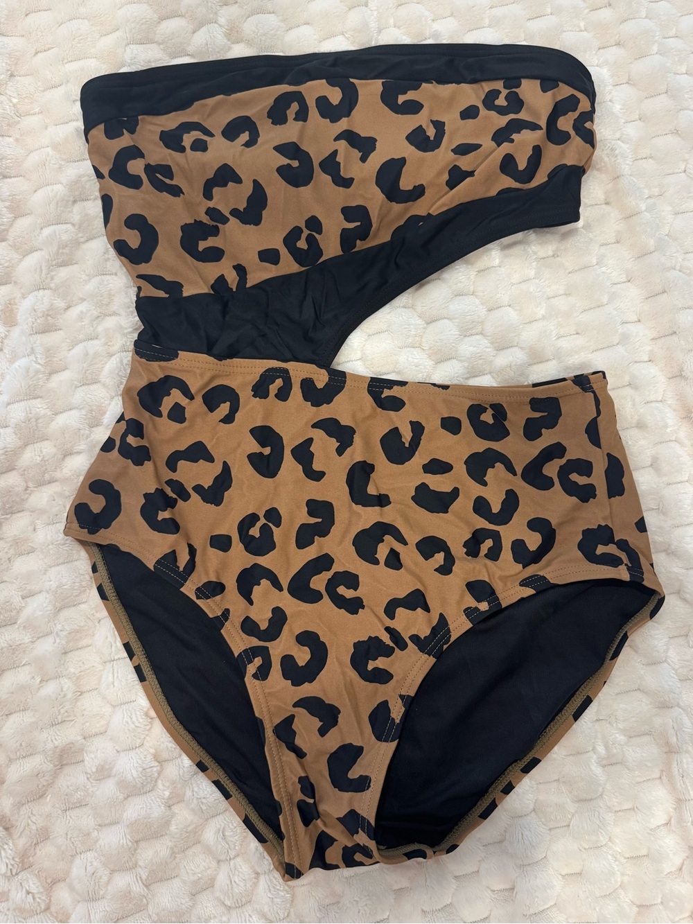 DKNY Cut-out One Piece Bathing Suit, size 8